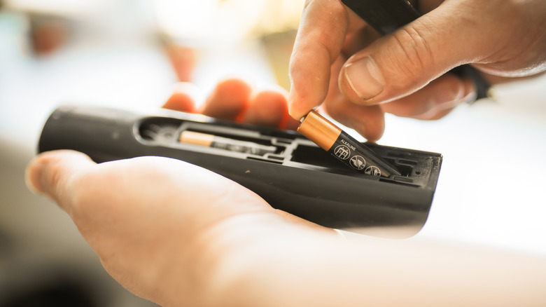 Image of a single rechargeable Duracell AA battery