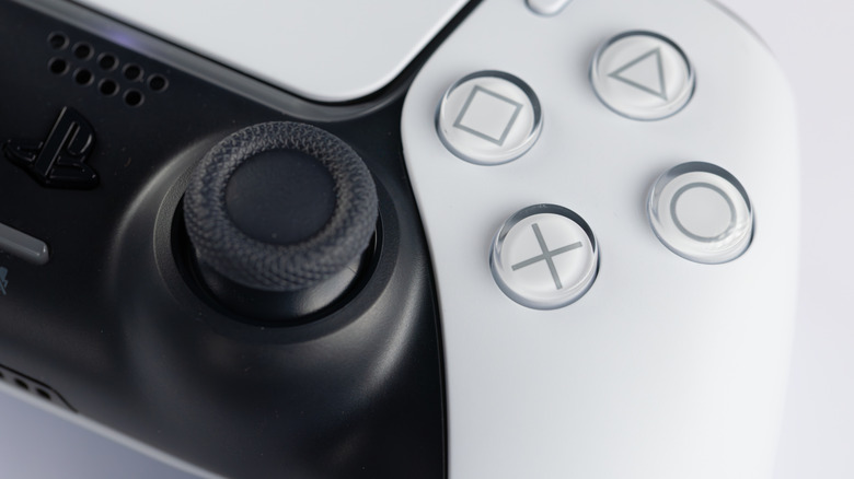 A close up shot of the PS5 DualSense's analog stick