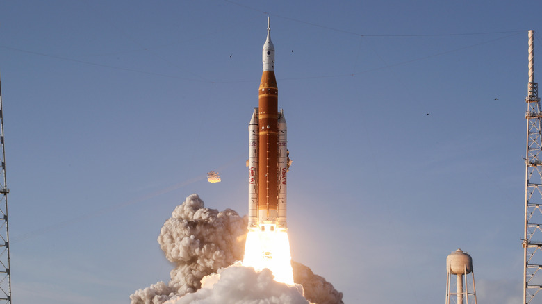 Rocket launching from Kennedy Space Center launch platform