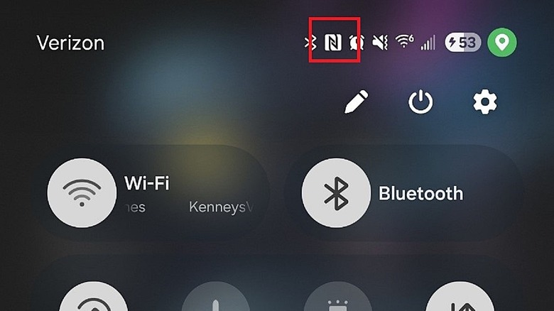 Screenshot of the 'N' icon in the Android notification tray