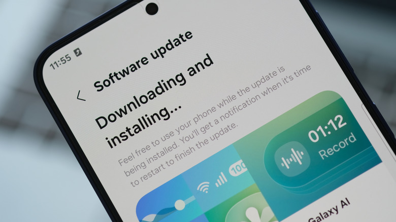Android software update download and installing on a Samsung Galaxy smartphone