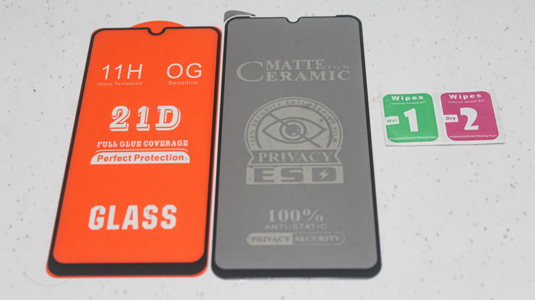 Side-by-side of a matte and glass screen protector