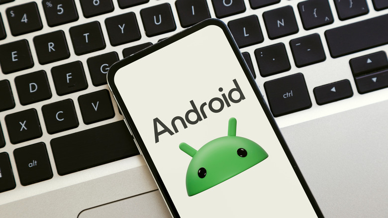 Android logo displayed on smartphone screen