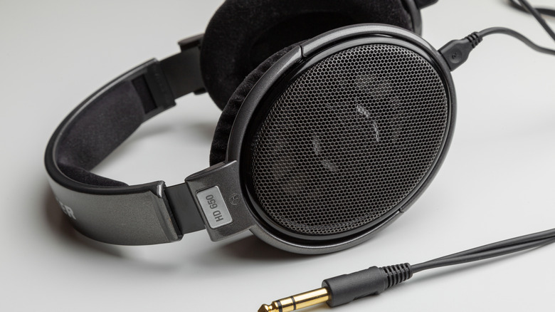 Sennheiser HD-650 headphones.