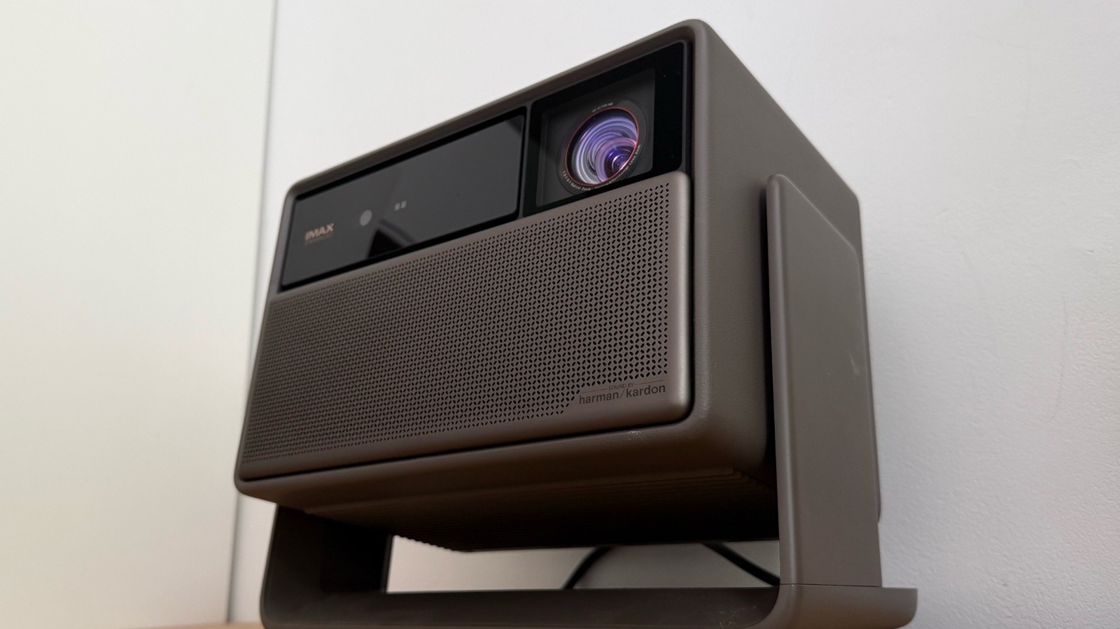 XGIMI Horizon 20 Max Review: The Best 4K Home Projector To Date