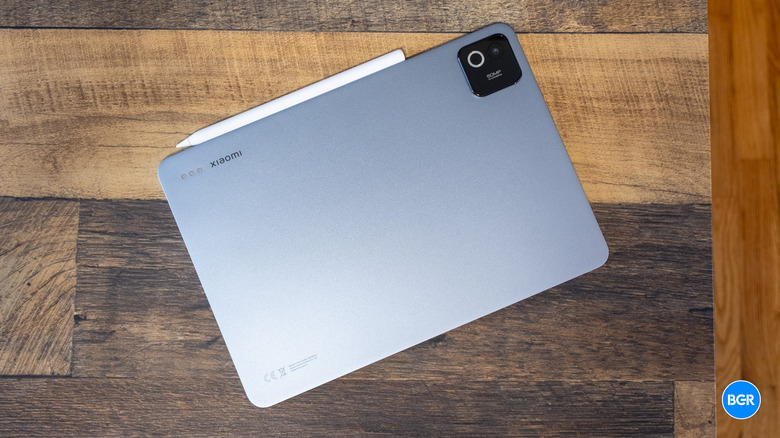 Back of the Xiaomi Pad 8 Pro tablet