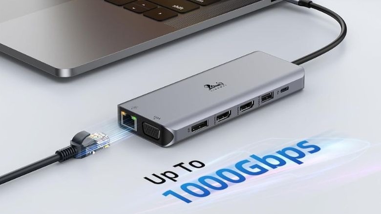 Lionwei's 13-in-1 Laptop Docking Station connected to a MacBook