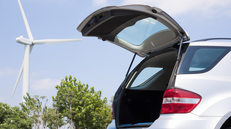 An open trunk on a hatchback car.