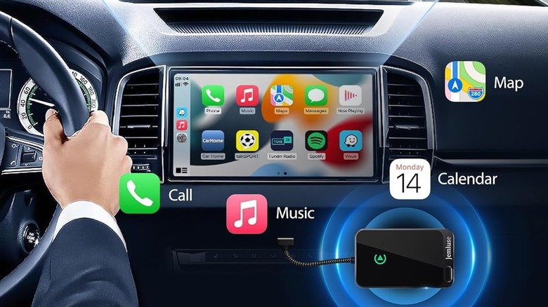 Jemluse CarPlay Adapter connected to car's infotainment display
