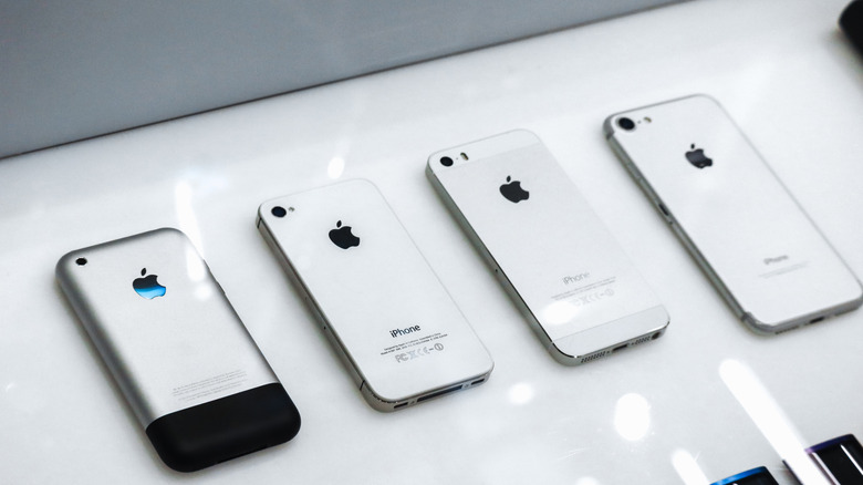 museum display of olderi phone models