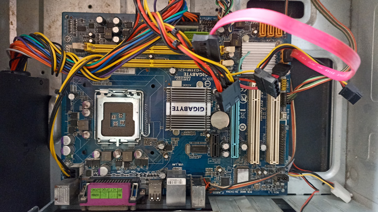 close-up of the motherboard and memory inside a CPU