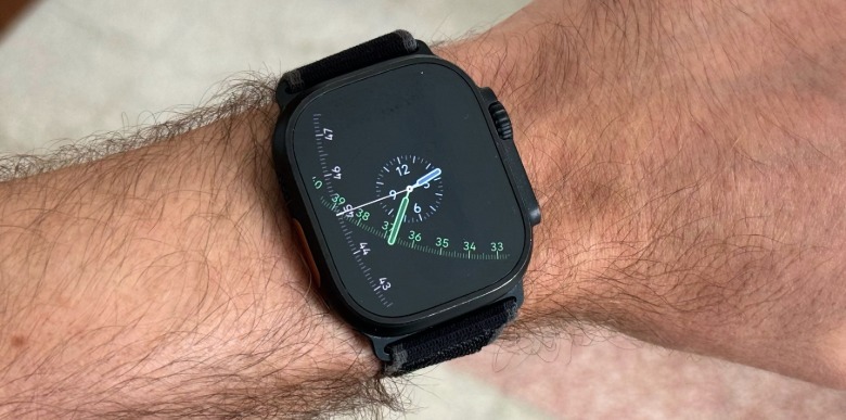 watchOS 26 new Exactograph Watch Face on Apple Watch Ultra 2