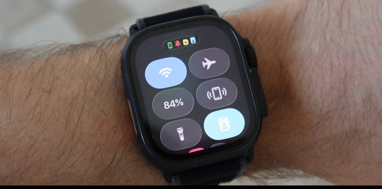 watchOS 26 tweaked Control Center
