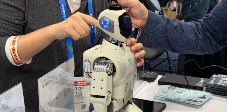 Zeroth M1 robot at CES Unveiled 2026