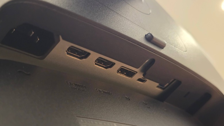 Close up of the display ports on the Alienware AW39 5K monitor