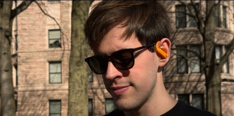 Powerbeats Pro 2 earhook design in spotlight