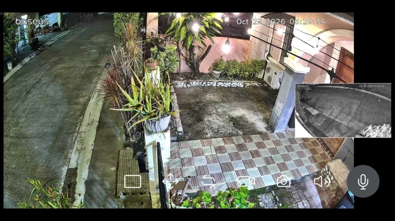 Night view of the Baseus Security PrimeSentinel U2 security camera looking at courtyard
